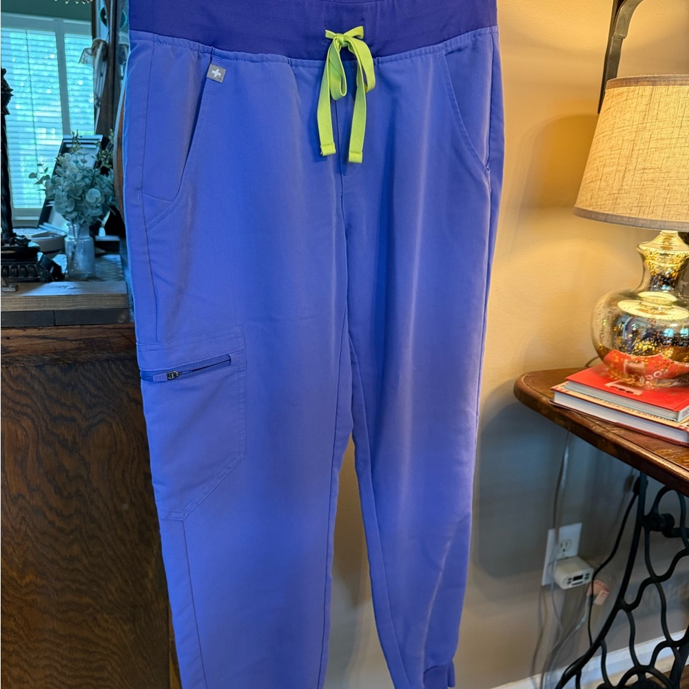 Figs Zamora Joggers in Blueberry SP
